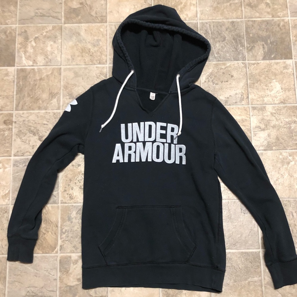 Under Armour Sweatshirt